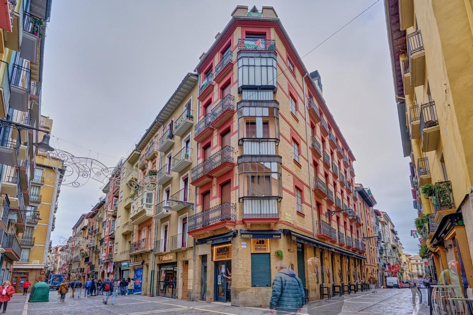 Heart Of Pamplona Apartments I By Clabao Экстерьер фото